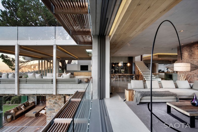 Glen 2961 House by SAOTA and Three 14 Architects-25
