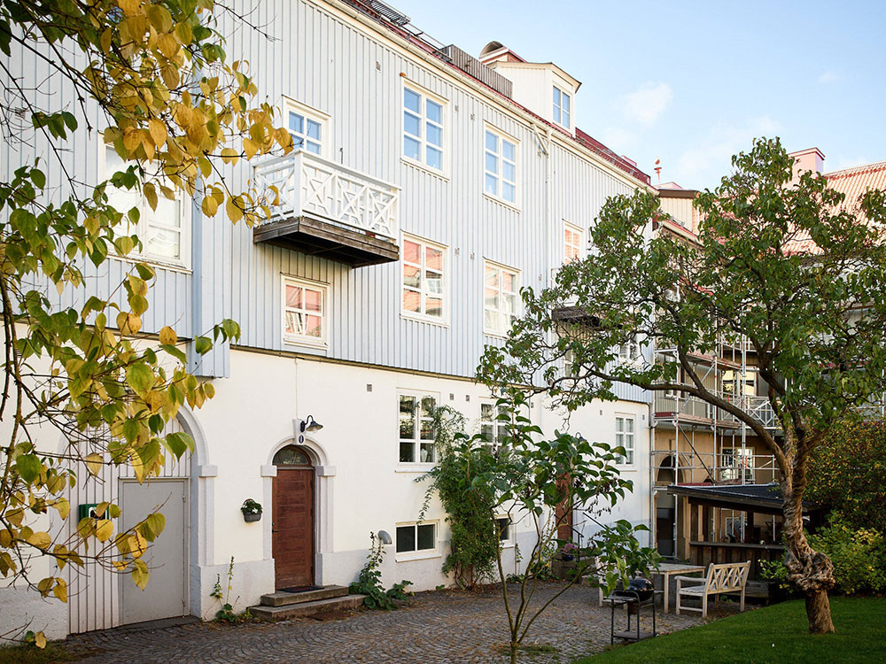 瑞典 38 平米温暖公寓，黑色与棕色调的完美融合-22