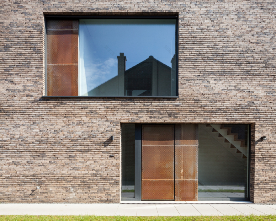 比利时 Halle 绿色环保家居,巧妙利用日光与自然景观-47