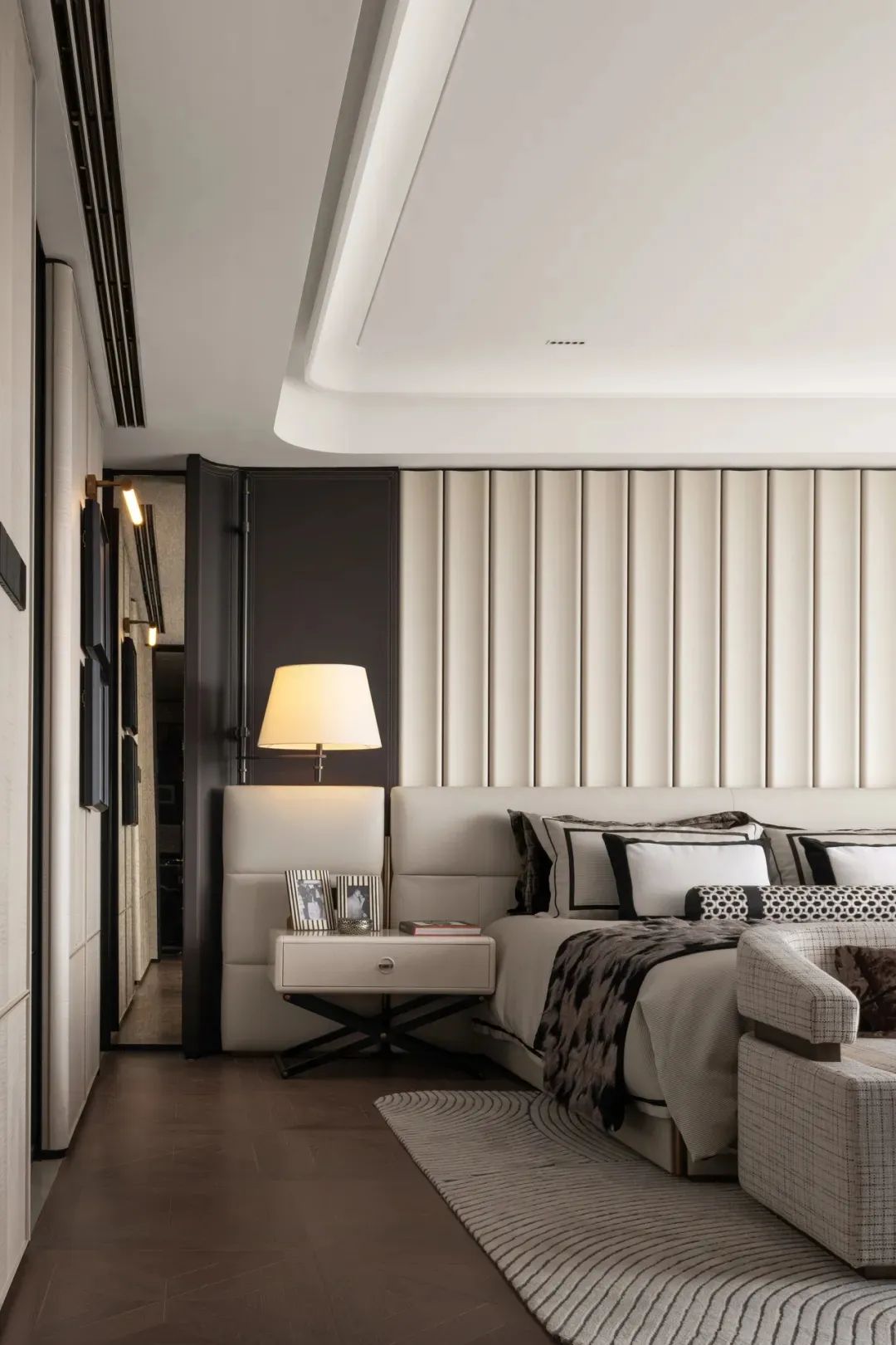 南宁轨道C11丨中国南宁丨李益中空间设计-32