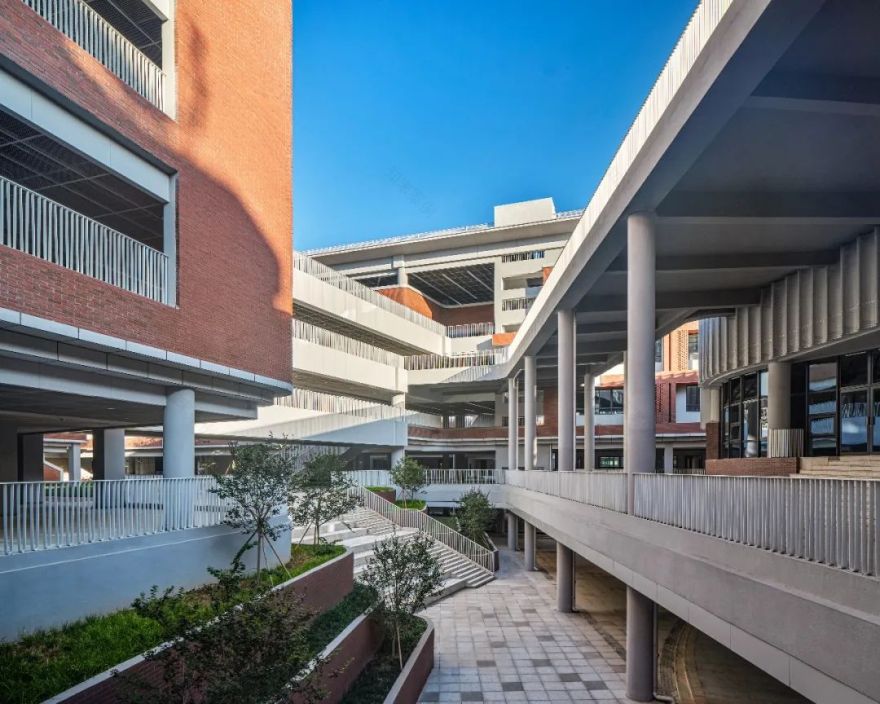集群效应下的共享校园 · 深圳外国语高中园丨中国深圳丨同济大学建筑设计研究院(集团)有限公司-51