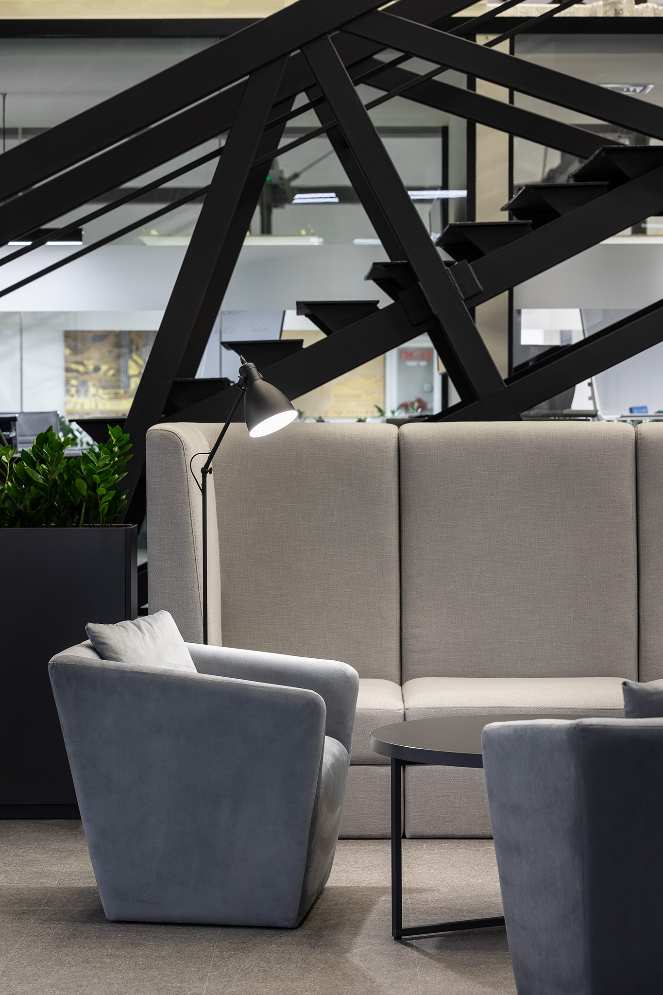 乌克兰 Kharkiv 创新 IT 学校与联合办公空间设计-14