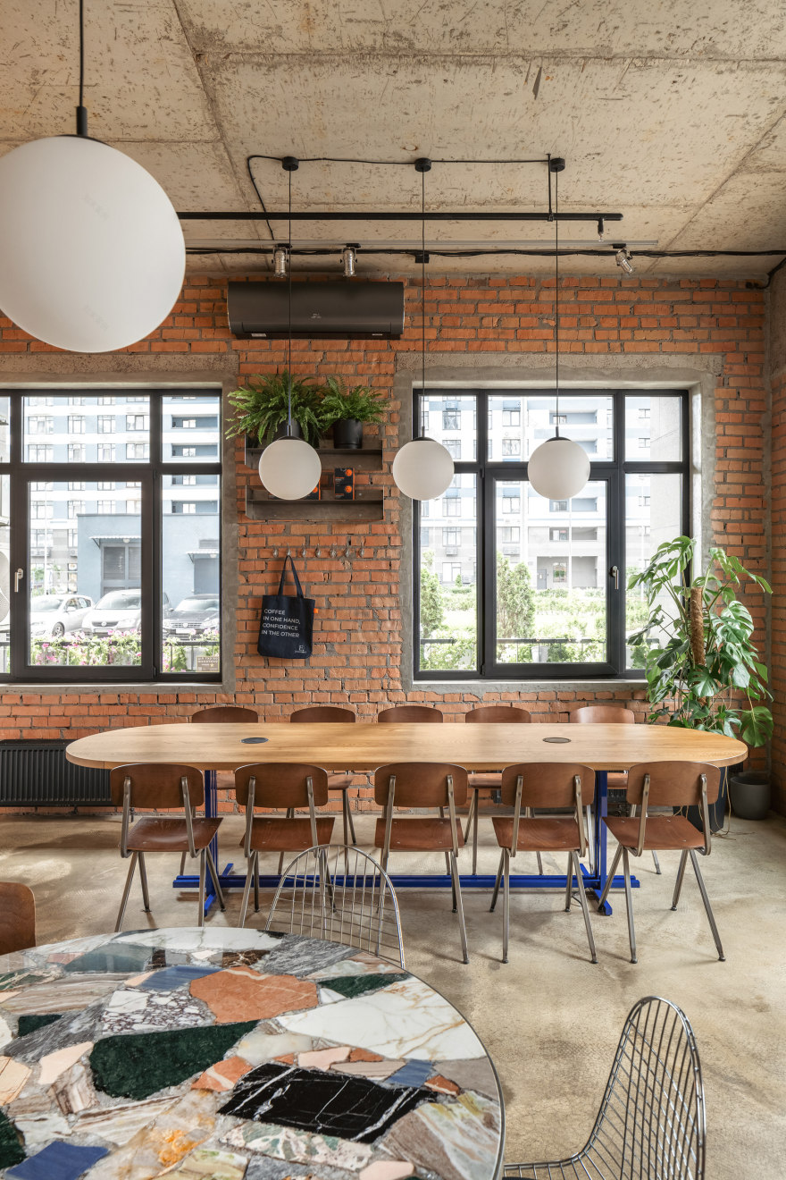 埃斯科瓦尔咖啡馆丨乌克兰基辅丨Yulia Larina,Anna Kolesnik-8