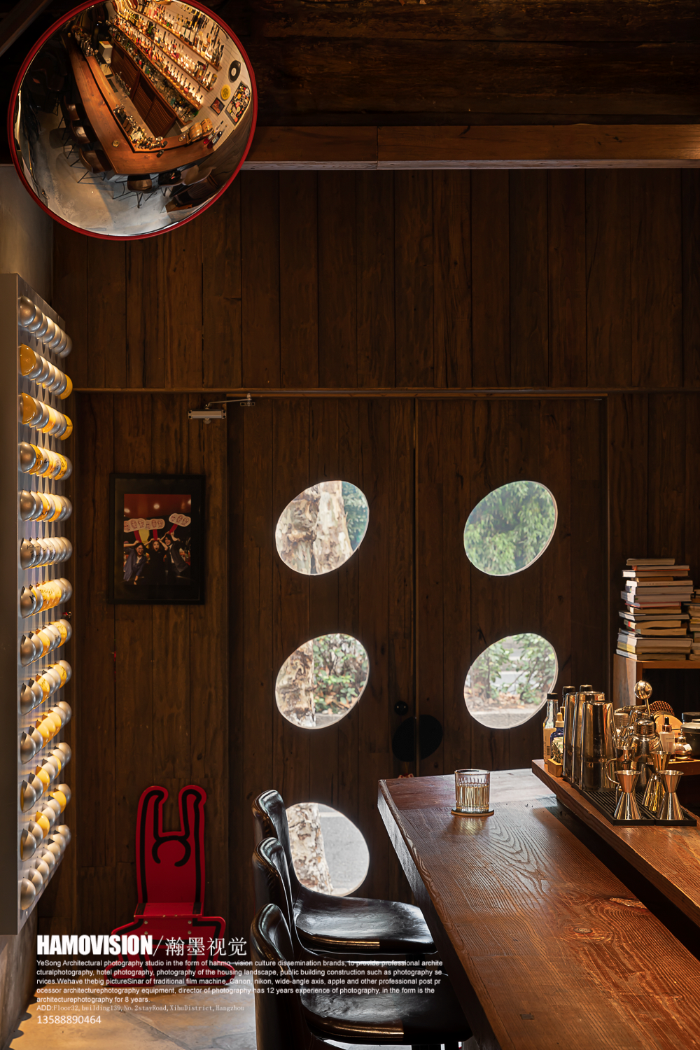 泛域设计×酒吧空间·Chimney烟囱酒吧·周和摄影|老街孵化出的百变“烟囱”-23