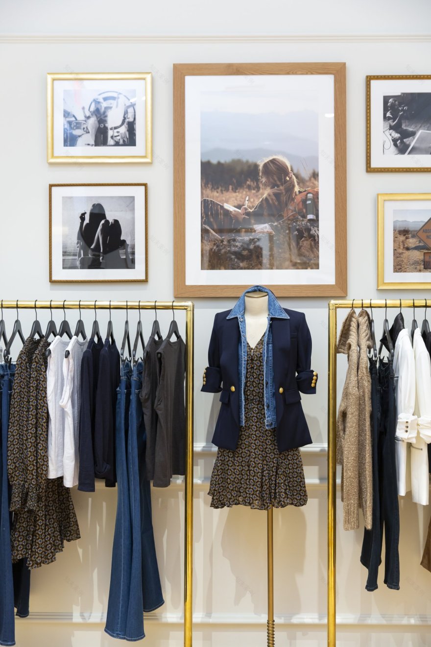 Veronica Beard in Scottsdale, AZ-14