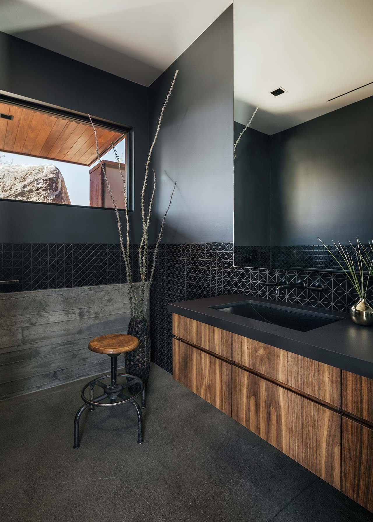 The Desert Palisades Guardhouse by Studio AR+D Architects in Coachella Valley, California-32