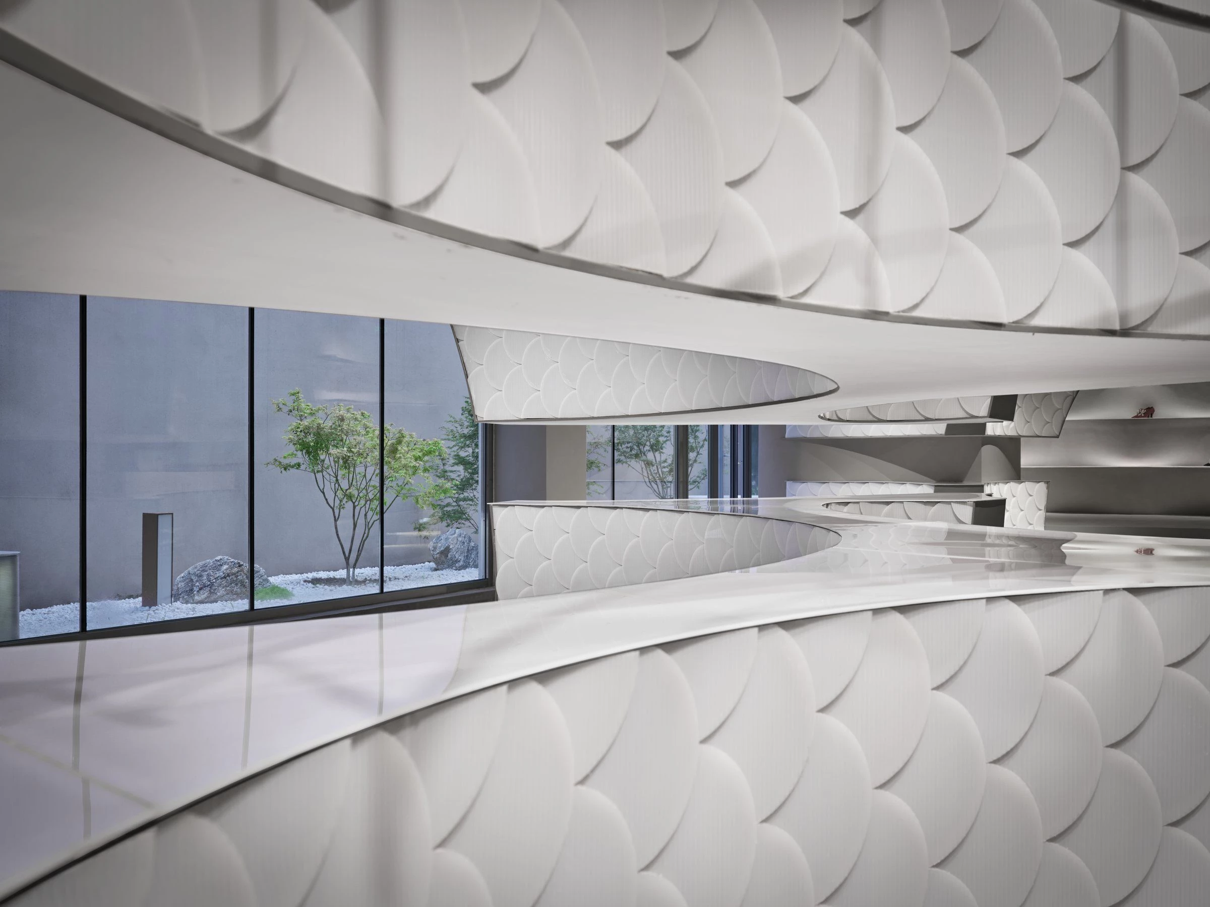 ALL IN Highline Brand Collection Store-42