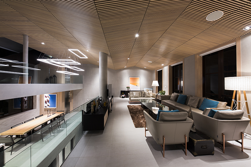 温豪美斯别墅

注释：Vinhomes可能是一个特定的地产相关品牌名称，直接音译为温豪美斯 ，Villa常见意思是别墅  -12