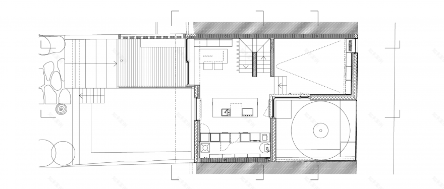 带工作室的家庭住宅(捷克)-41