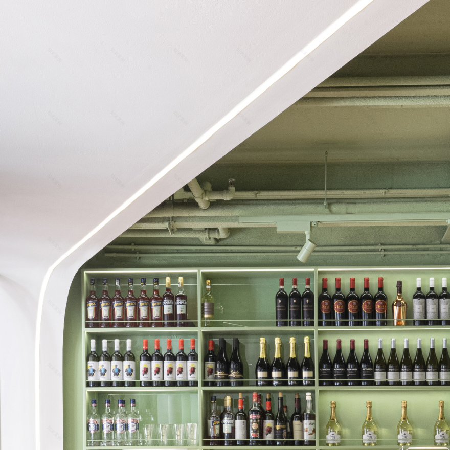 阿博卡小酒馆
注:ABBOCCA可能是特定名称,音译为阿博卡 ;BISTRO常见意思是小酒馆 丨中国北京-13