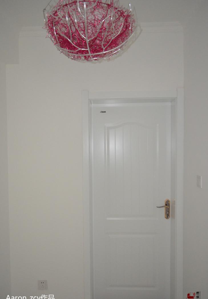 2.4 万打造 70 平现代婚房 | 极简奢华，空间利用-32