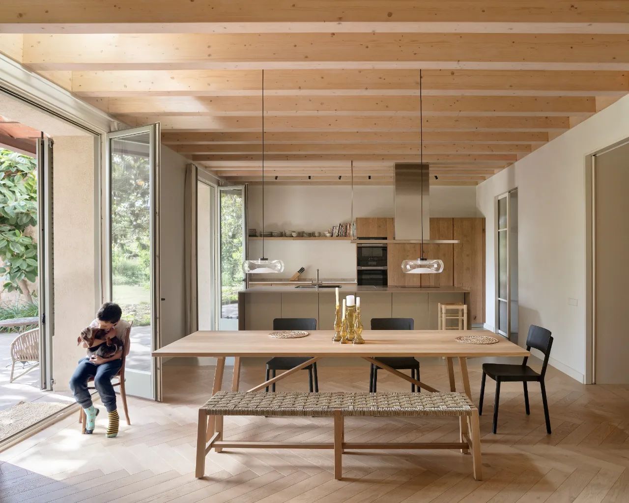 隐匿私宅,精神的乌托邦丨西班牙巴塞罗那丨SOG design-0