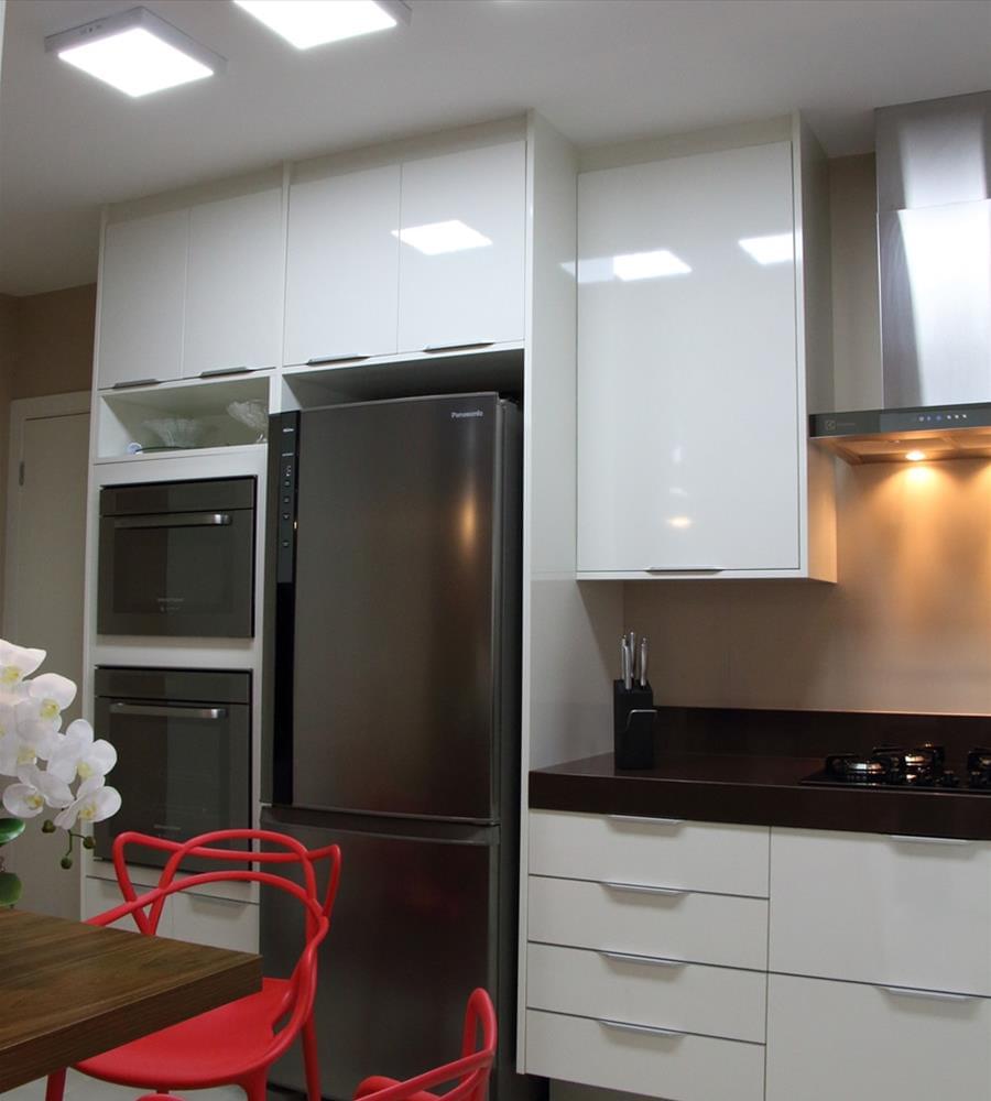 巴西 Apartamento Paradiso | 木质魅力的现代住宅设计-4