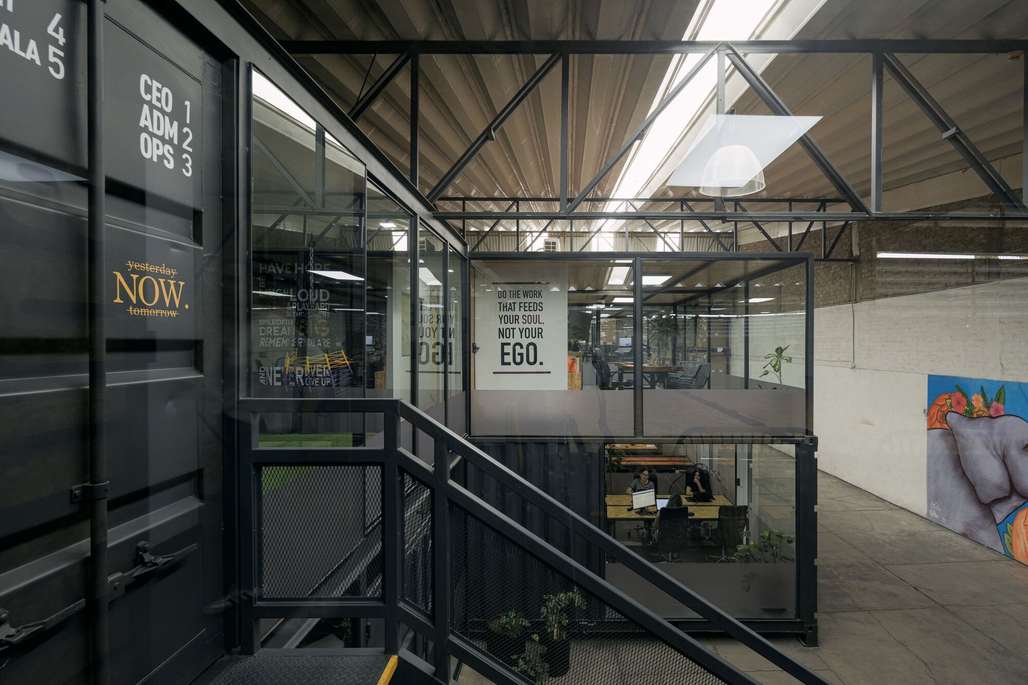 集装箱办公室丨墨西哥瓜达拉哈拉丨HOHarquitectura-19