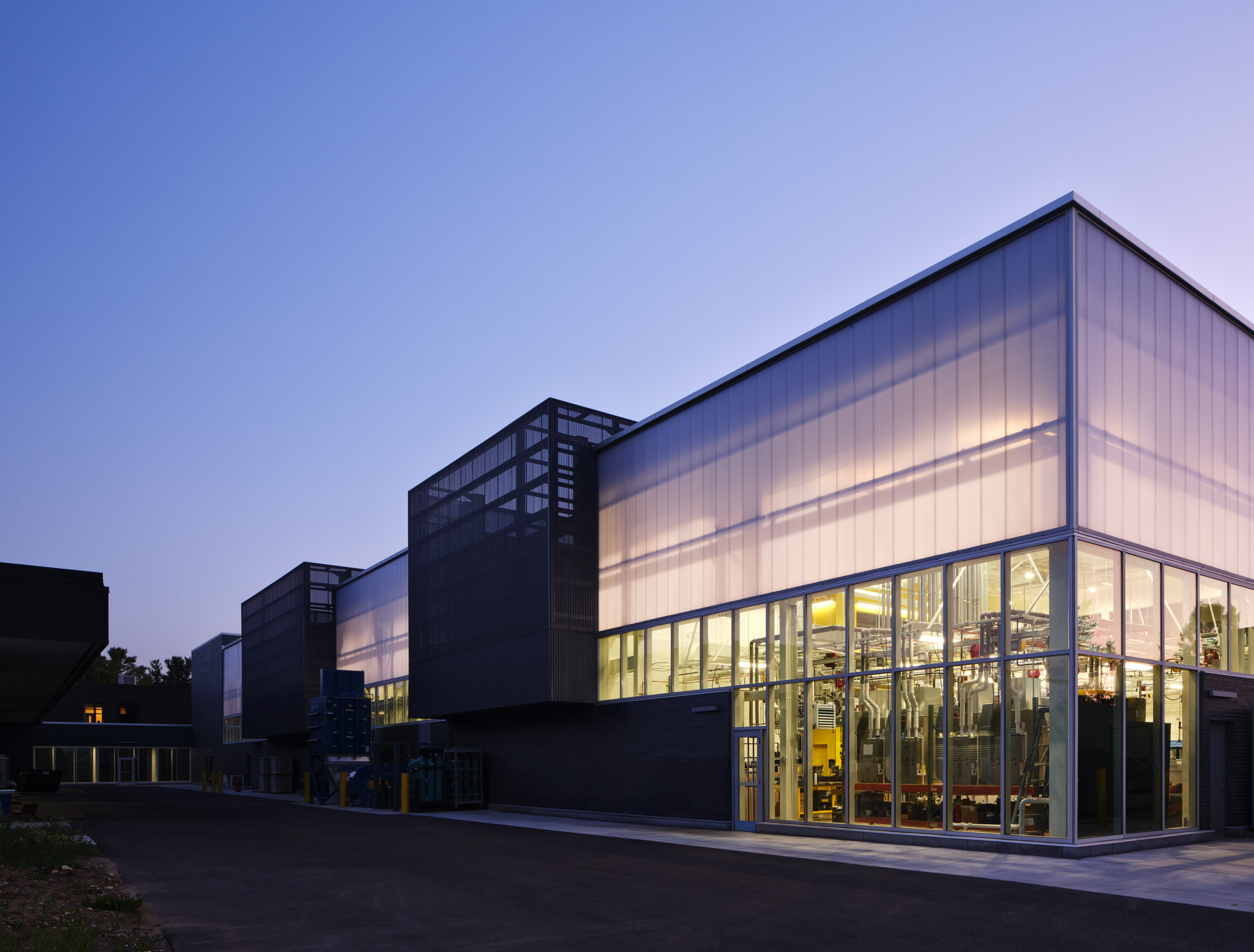 福利亚先进技术与创新中心（Foglia CATI）丨美国丨罗斯·巴尼建筑师事务所（Ross Barney Architects）-28