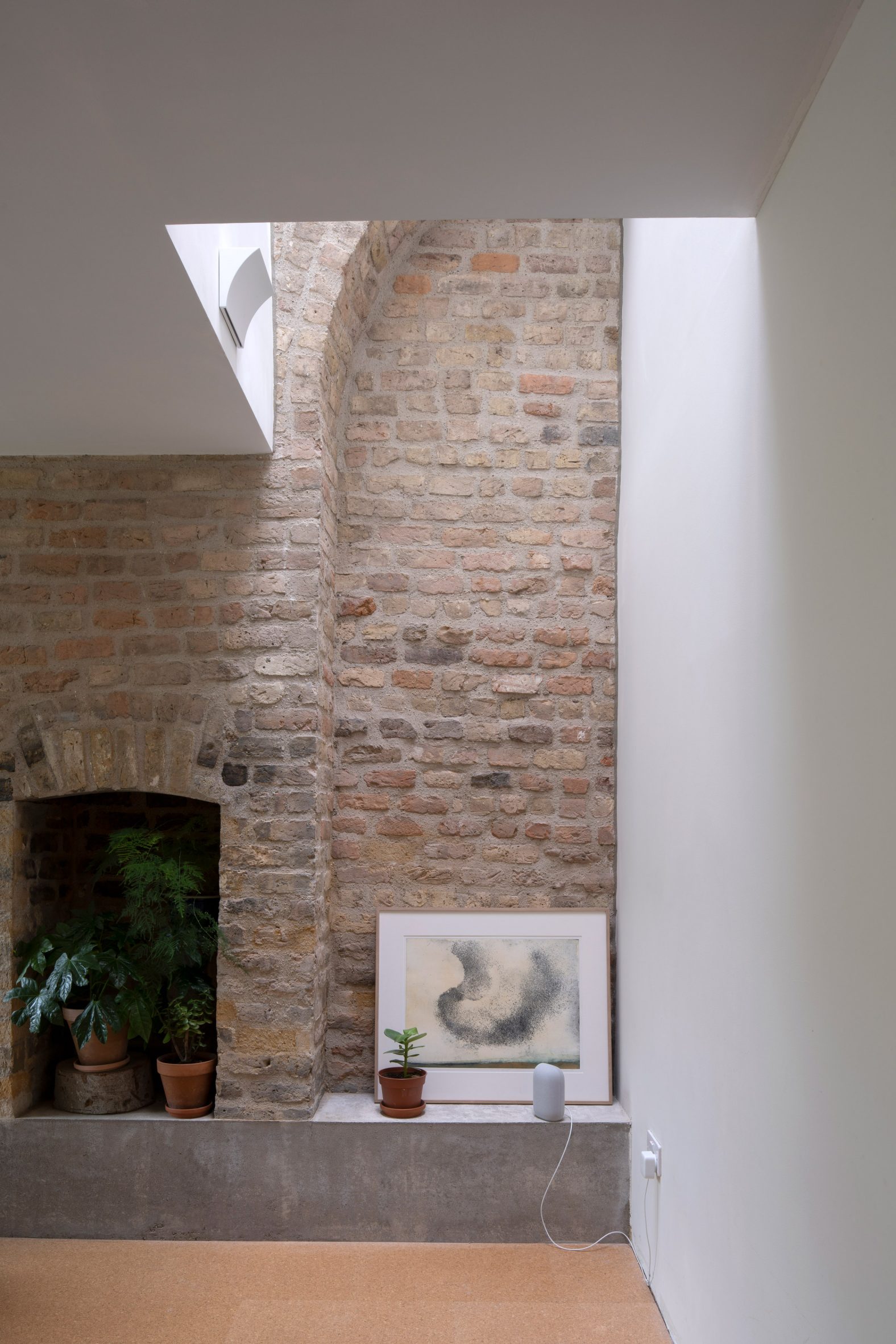 "Scullion Architects 打造反差鲜明金属外壳的爱尔兰都柏林住宅"-15