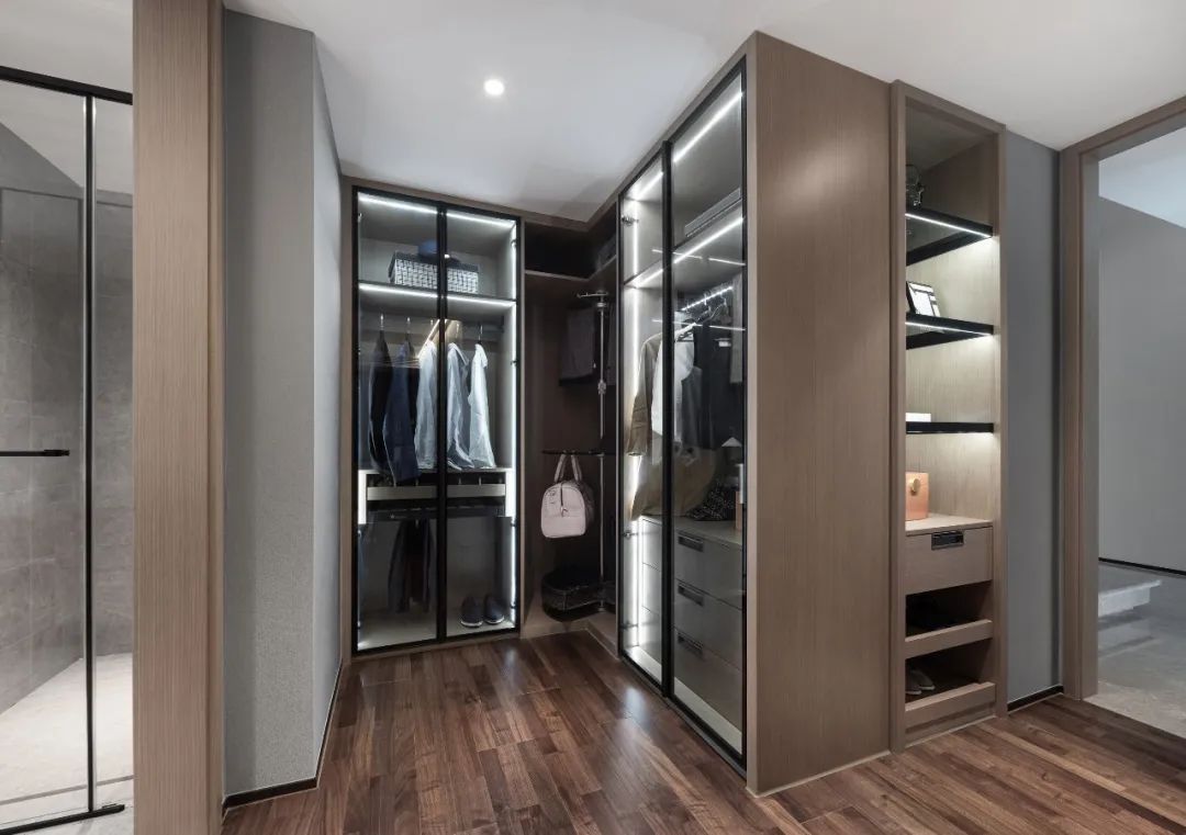 杭州滨江海威天地 Loft 样板间 | 现代主义美学典范-28