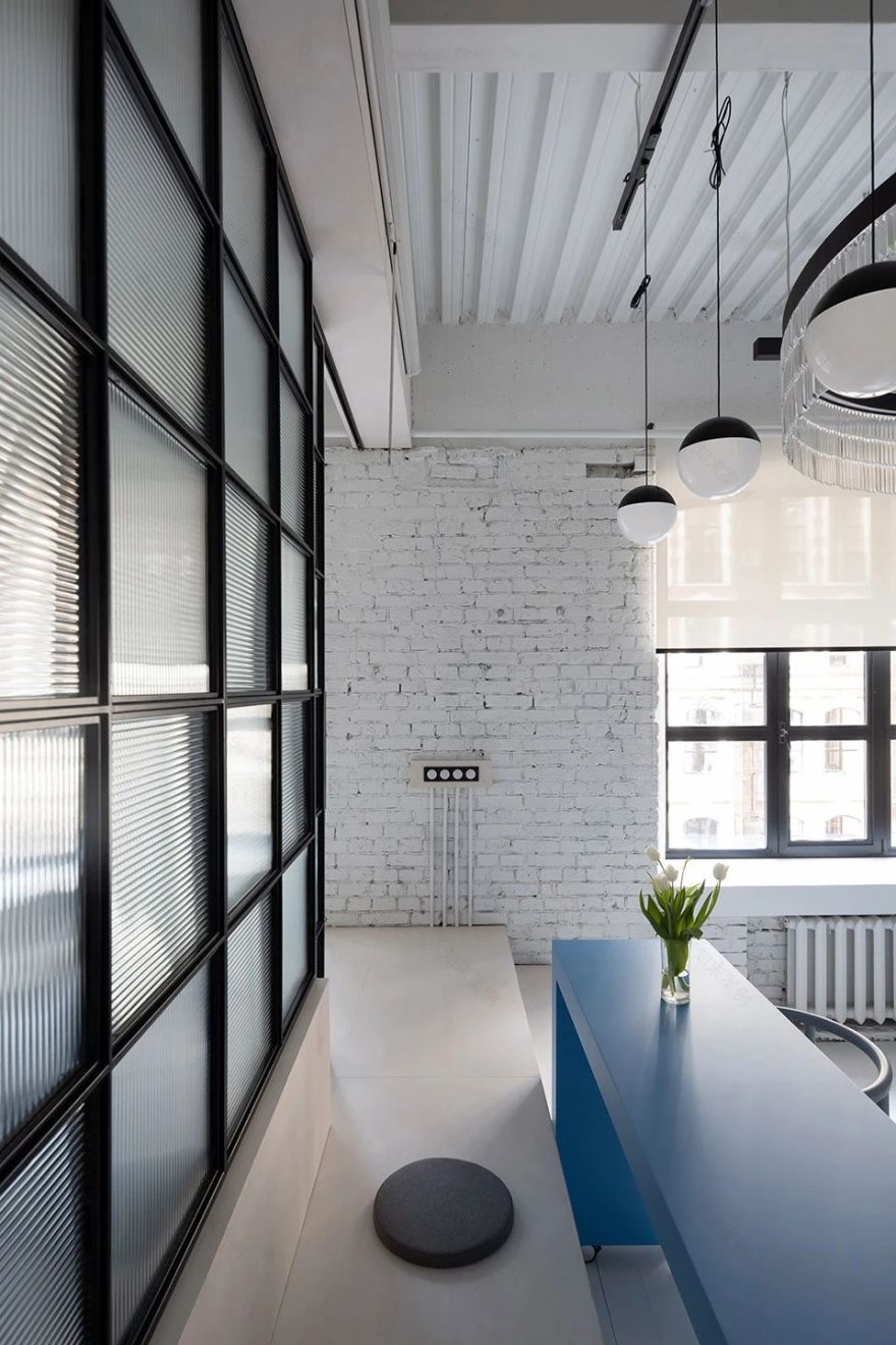 工业风也能轻盈又好看!这个50㎡的loft太适合独居了!-9