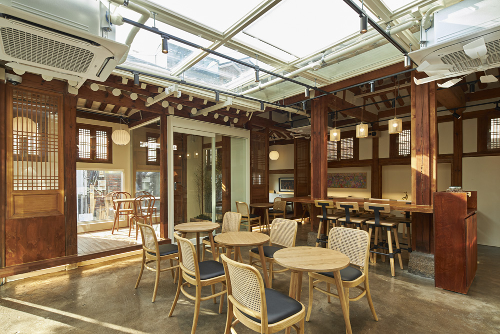 韩屋风格 18 坪咖啡厅室内设计案例解析-6