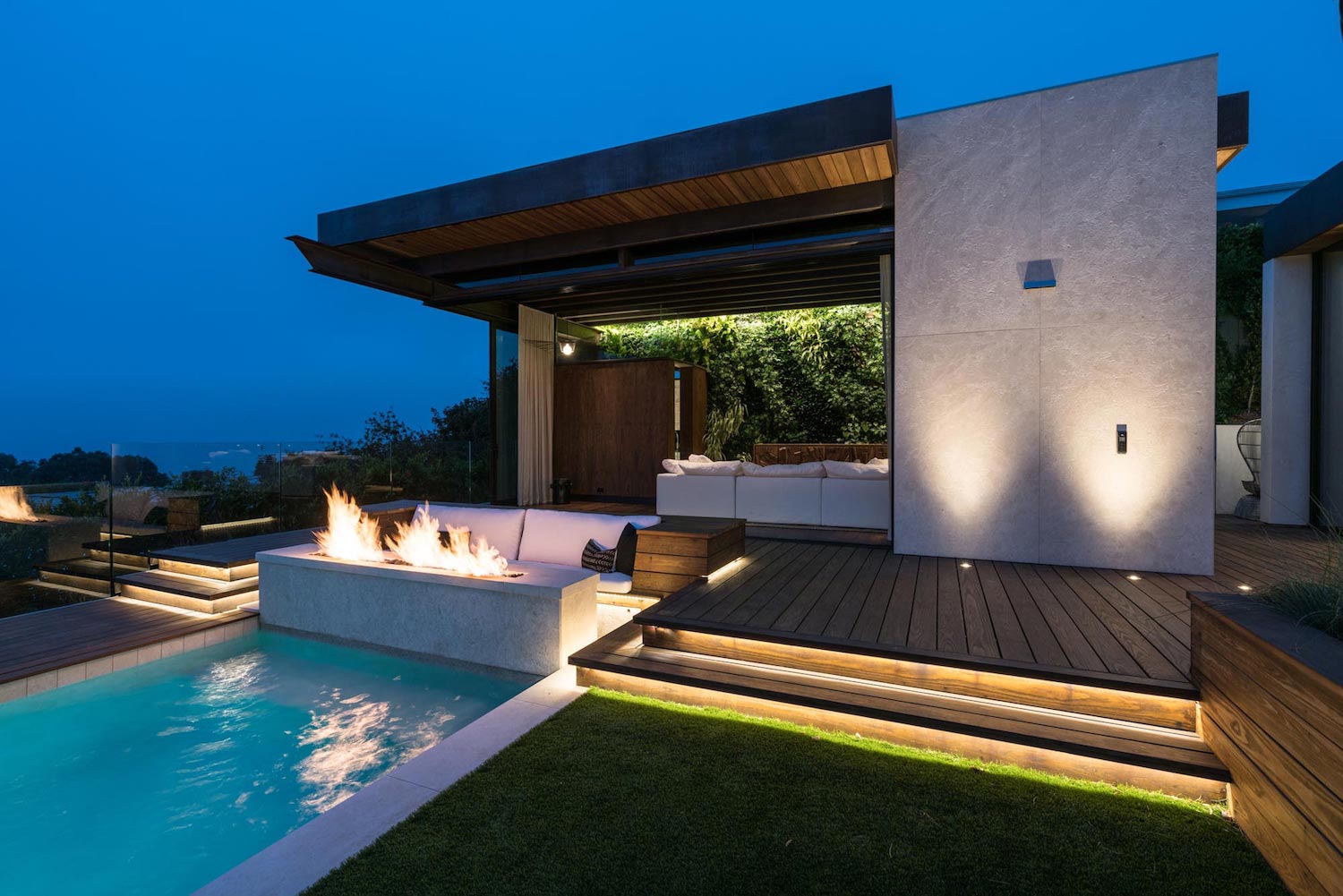 Warm, industrial and sophisticated environment of a Beverly Hills one story house by Mayes Office   CAANdesign  Architecture and home design blog-15