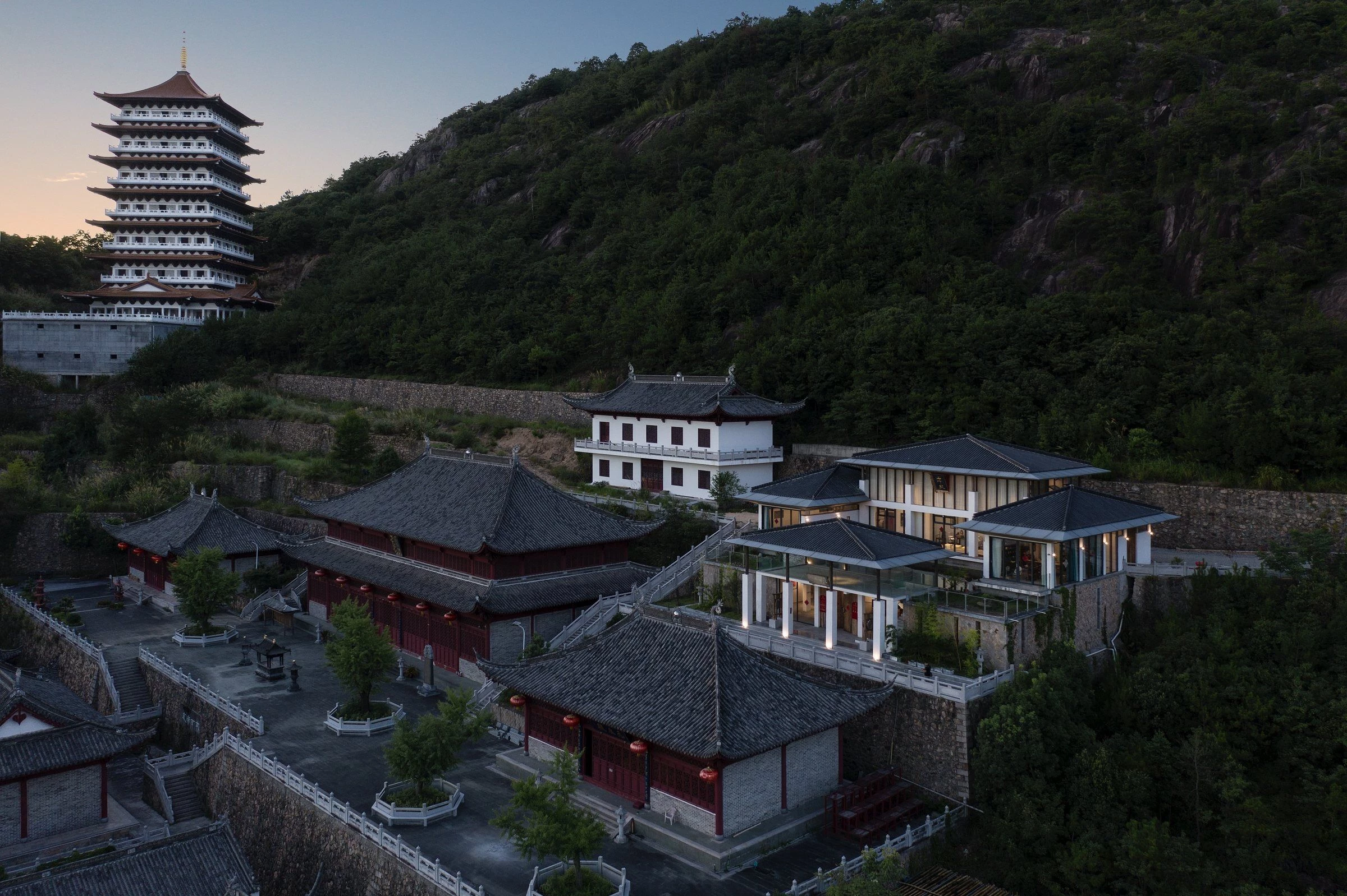 KONG_Fangzhang Building in Tongbai Palace-36