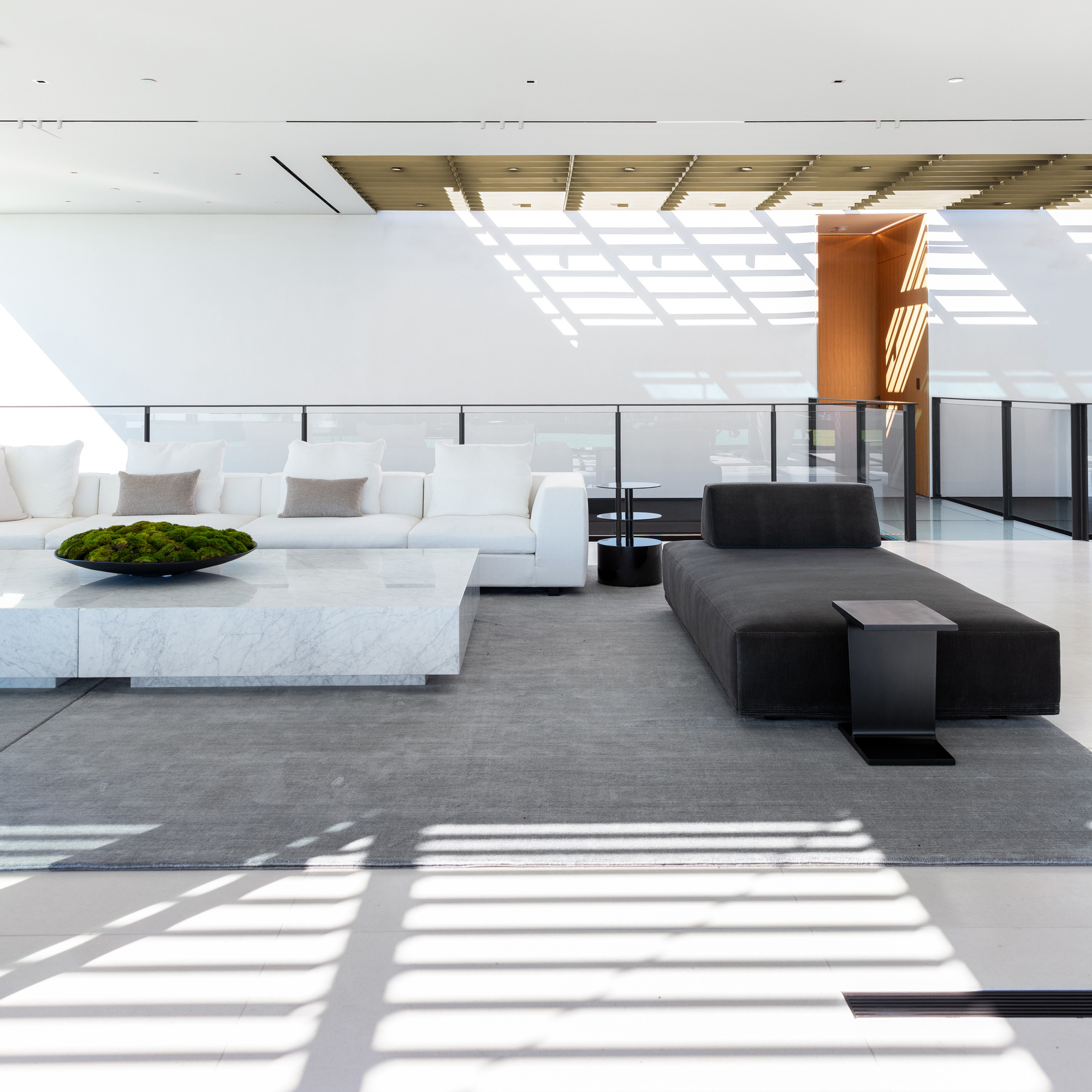 夜莺之翼 · 铜别墅的巧妙设计-8