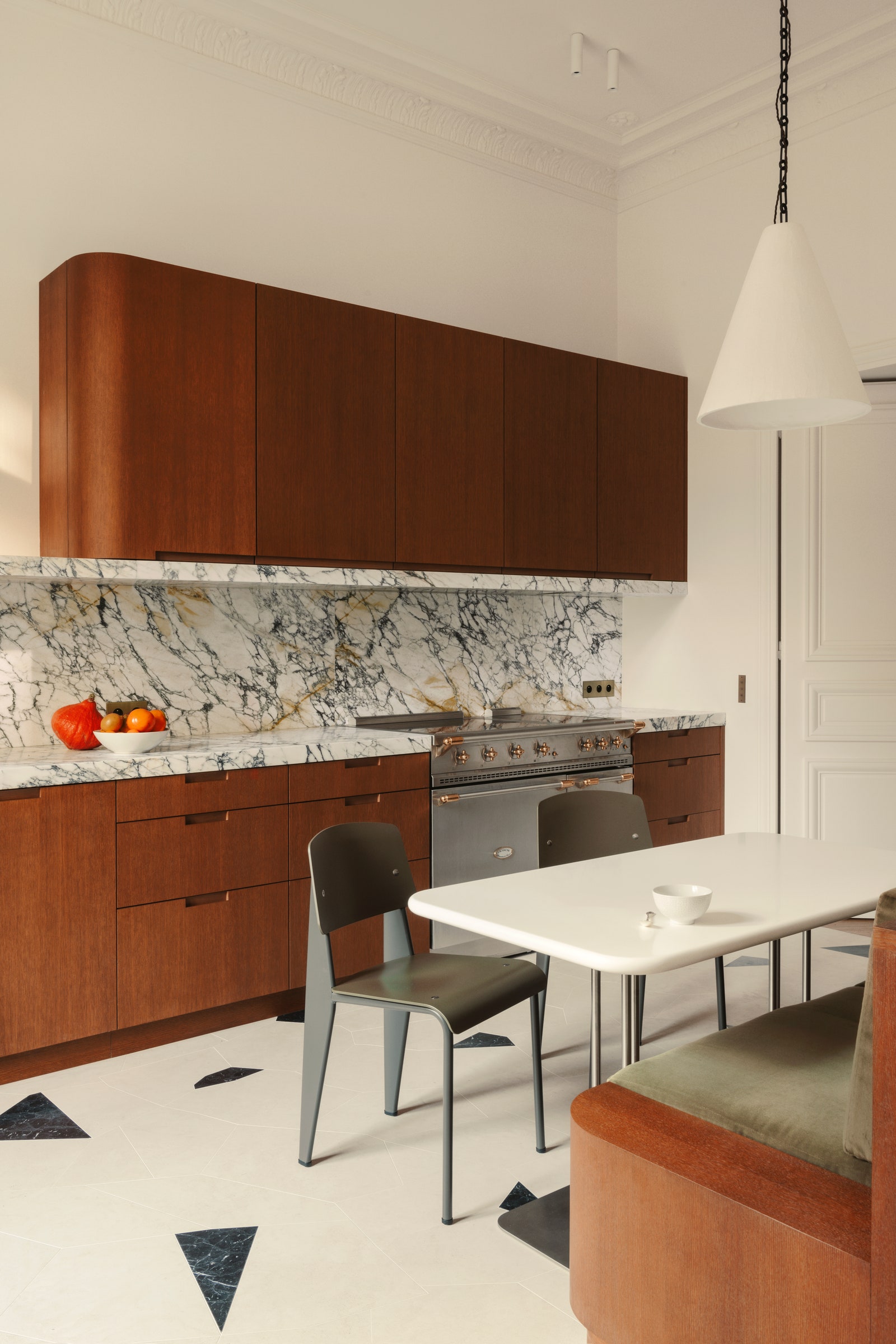 巴黎 Monceau 公园旁,Art Deco 风格的 230 平米公寓大翻新-12