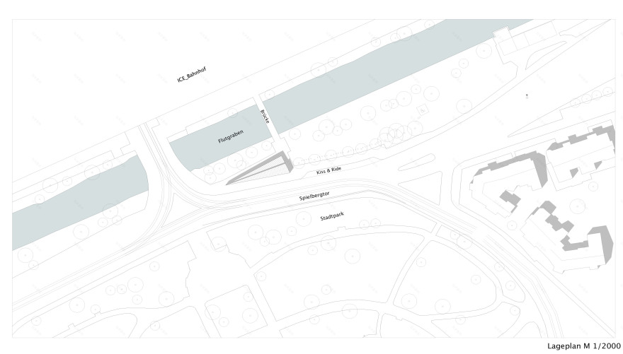 埃弗特冰站自行车停车场-5