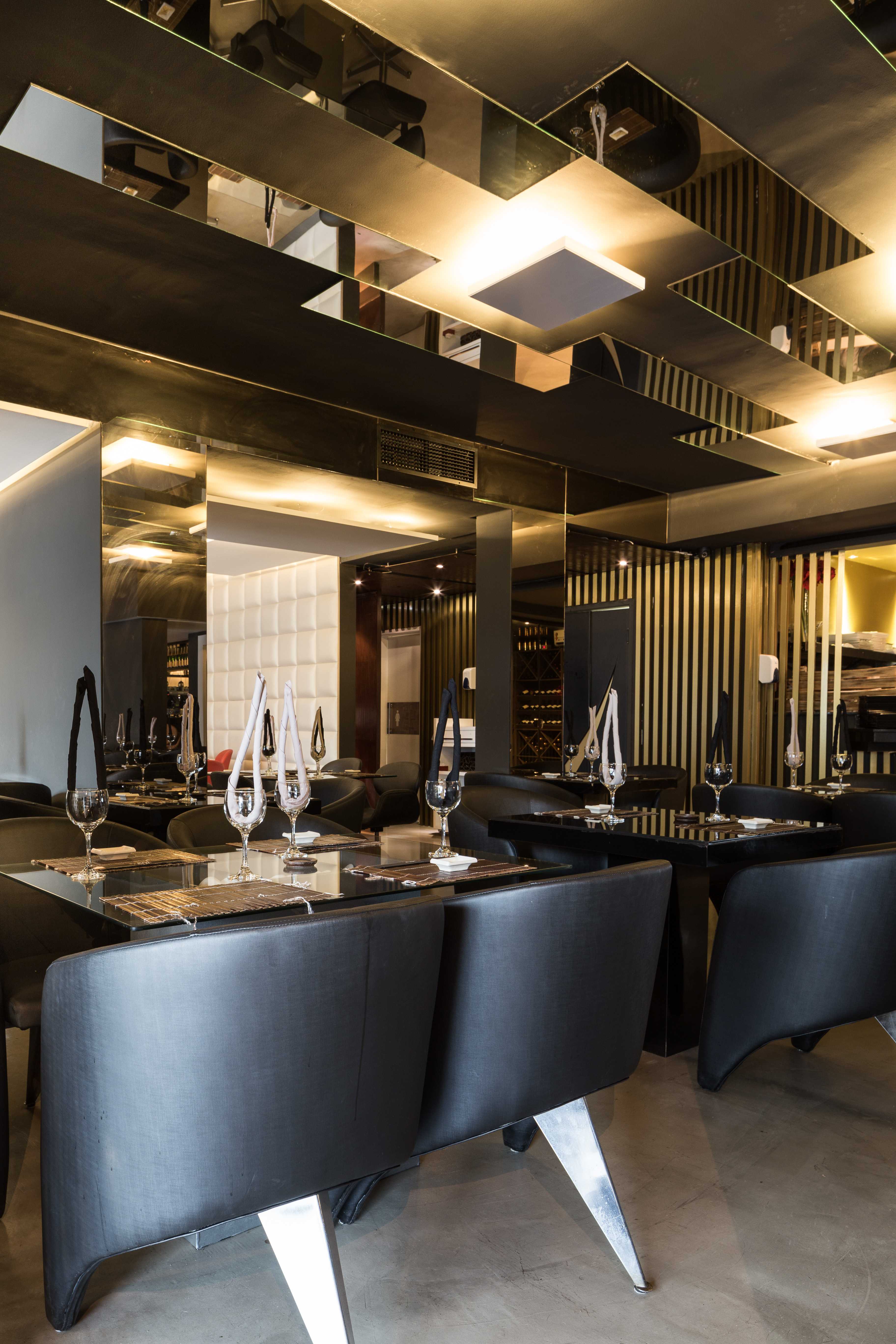 日本现代料理餐厅 Takedo 的精致室内设计-25