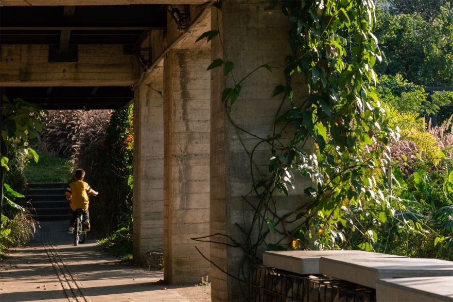 自然的生长花园PRADO PARK / Edgar Mazo-7