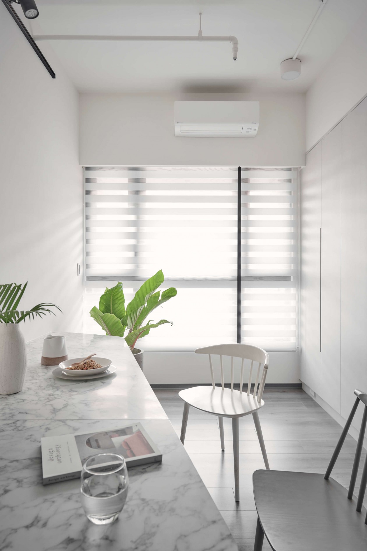 "蓝色岛屿 | 现代简约风格的创意设计"-11