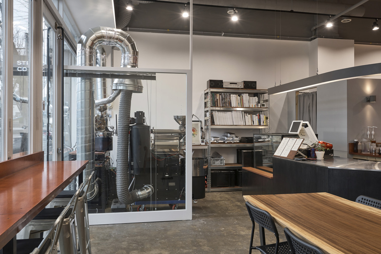 现代风 Stratcoffee 咖啡厅，16 坪空间打造潮流典范-7