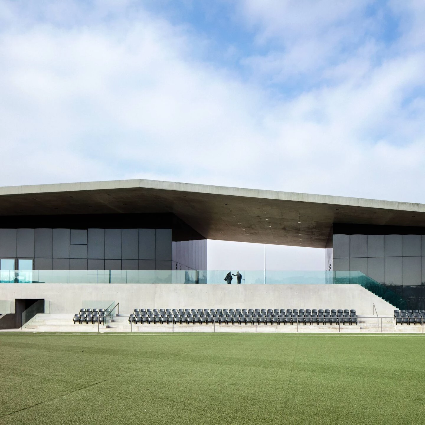 “La Tuilière”足球中心丨瑞士洛桑丨Graeme Mann & Patricia Capua Mann-18