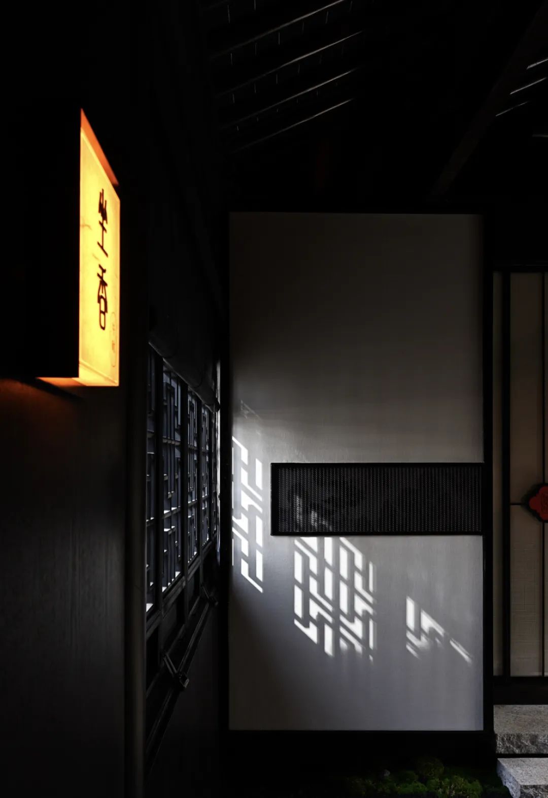 江南烟雨中的港式火锅餐厅设计丨中国无锡丨NONEZONE 南筑设计-28