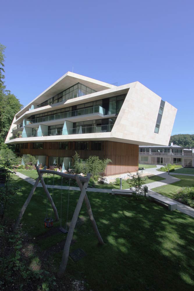 岩石中的城市绿洲-5