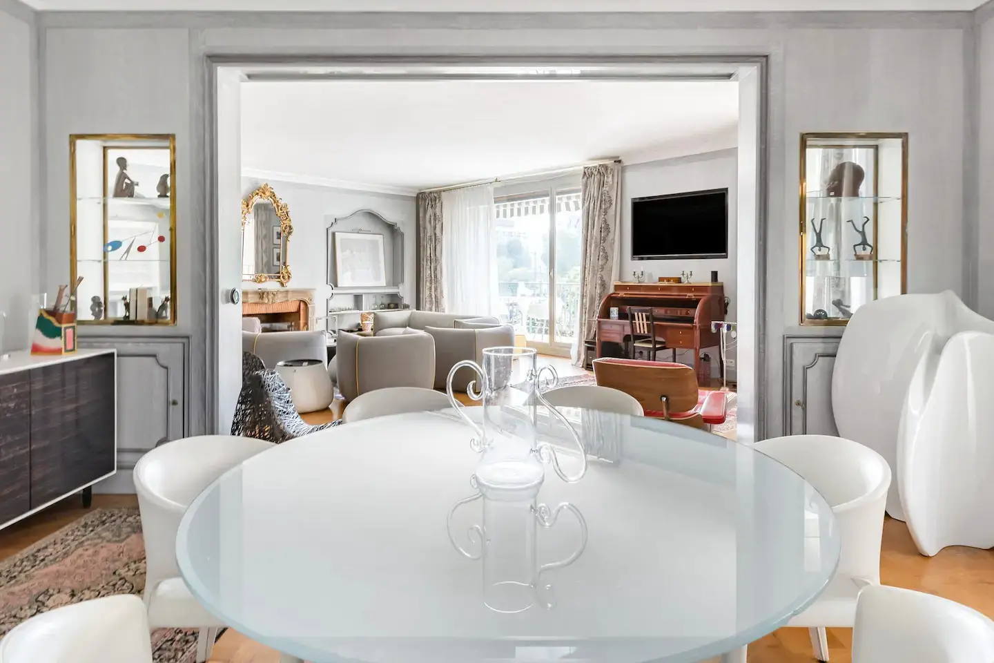 巴黎时尚公寓，古典与设计的完美融合-8