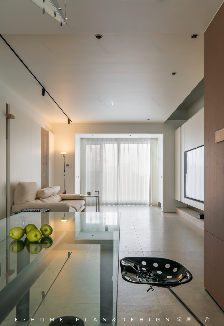 一人居,00后和她“不费劲”的家-14