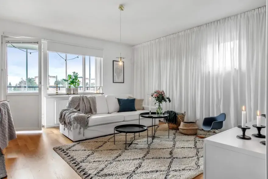 巧妙隐藏冰箱的开放式厨房设计-3