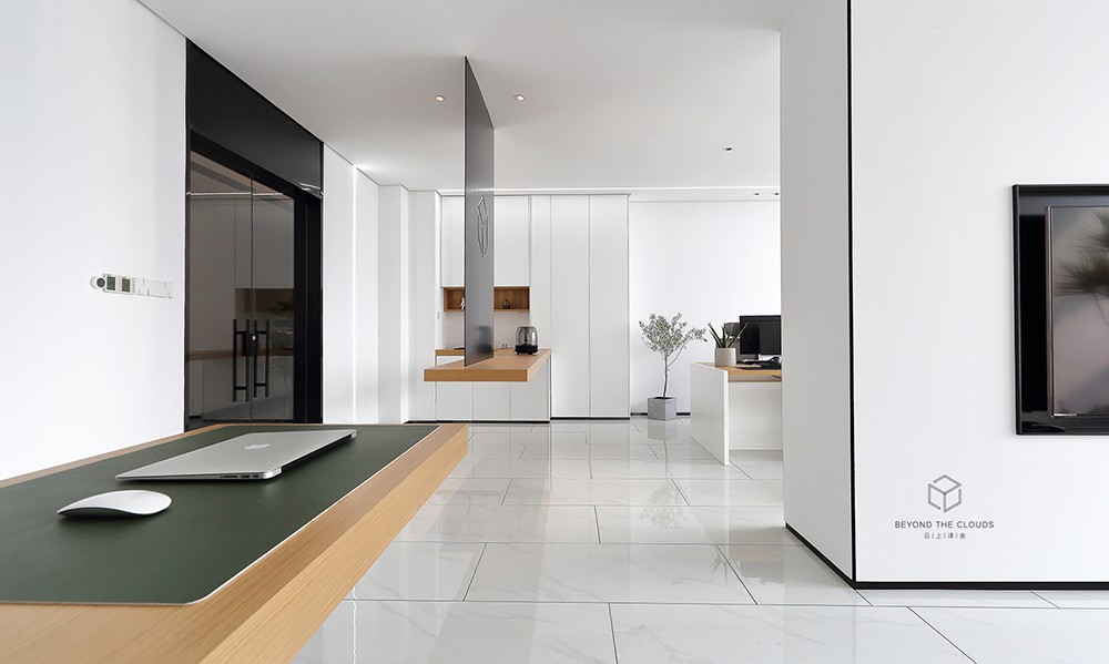 Beyond the Clouds(云端之上)-15