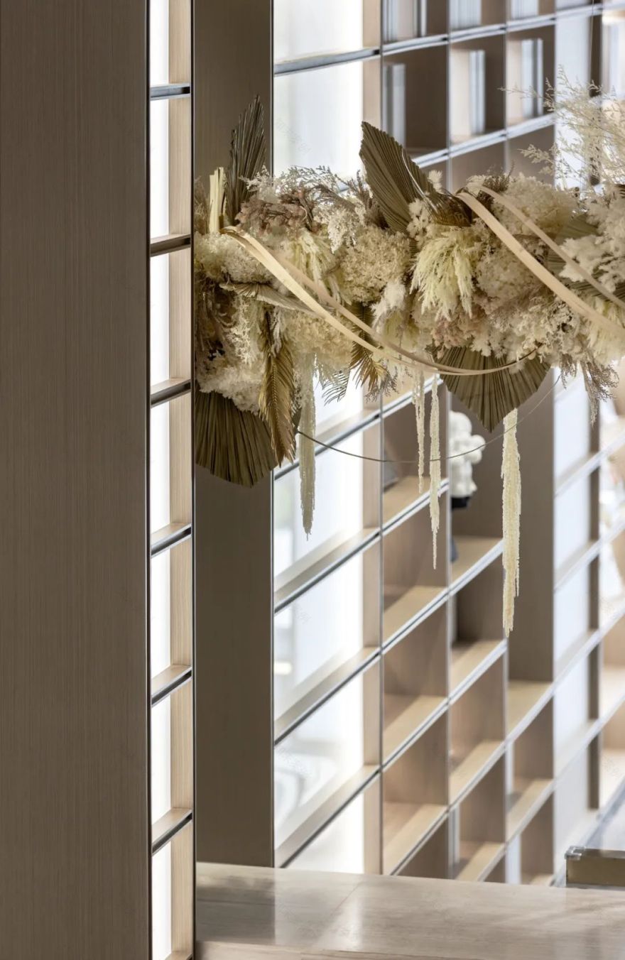 招商·金茂·正荣青山湖•依云上城营销中心丨中国南昌丨上海飞视设计-33