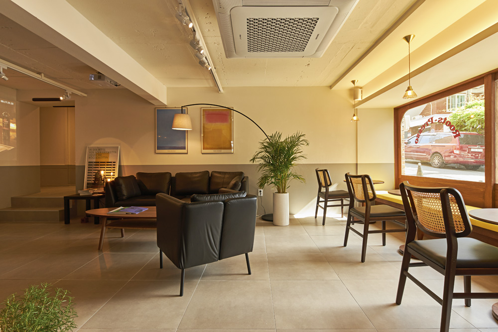 白色&木质，36 平米小空间的极致改造-8