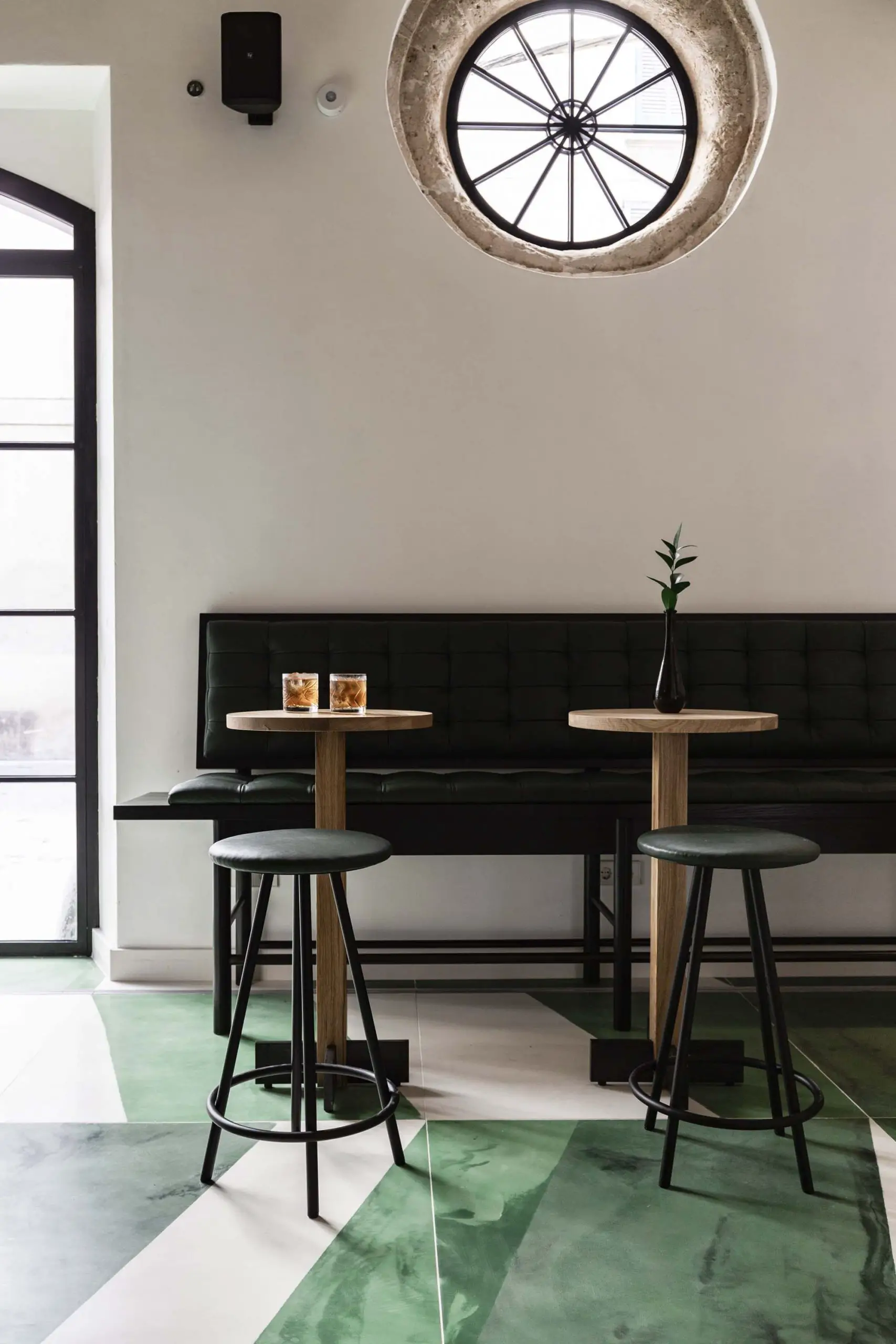 古韵绿意 | 西班牙古肥皂厂改建酒店设计-19