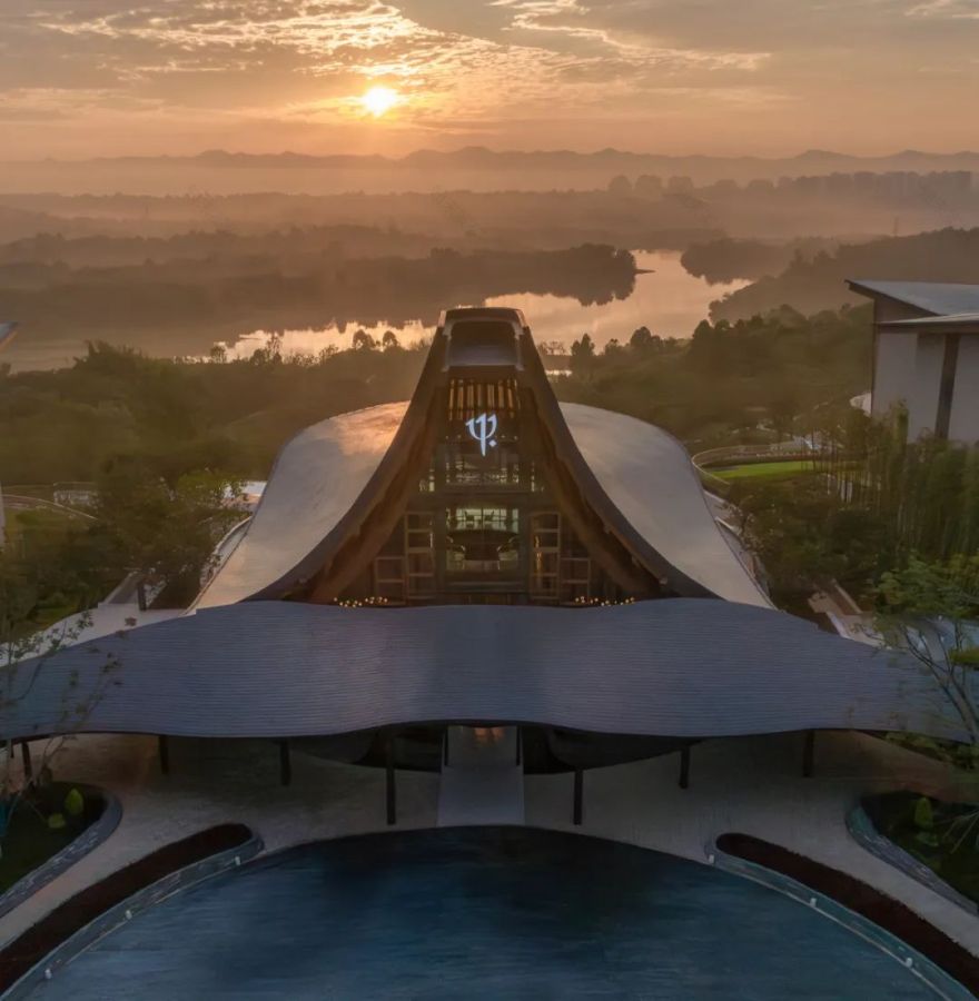 “龙脊” 地中海黑龙滩度假酒店丨中国眉山丨AIM(恺慕)建筑设计等多家-0