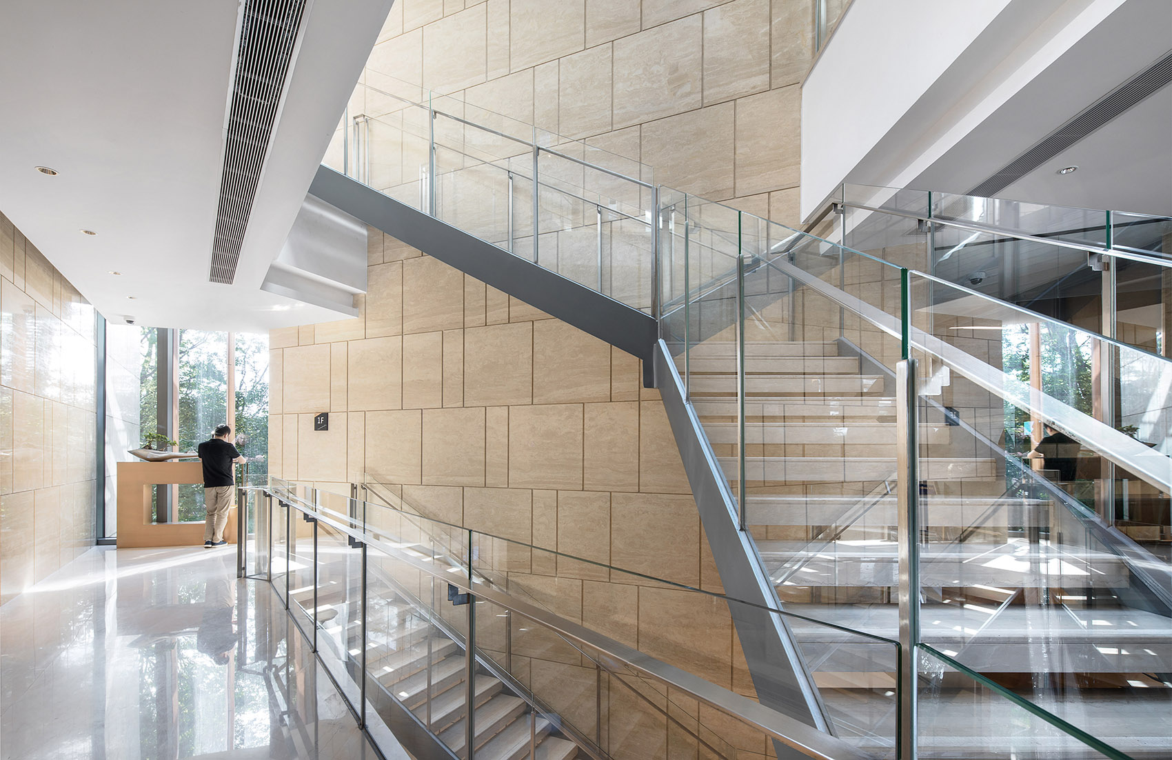 成都麓湖郎酒集团总部 / 上海骏地建筑设计事务所股份有限公司-35