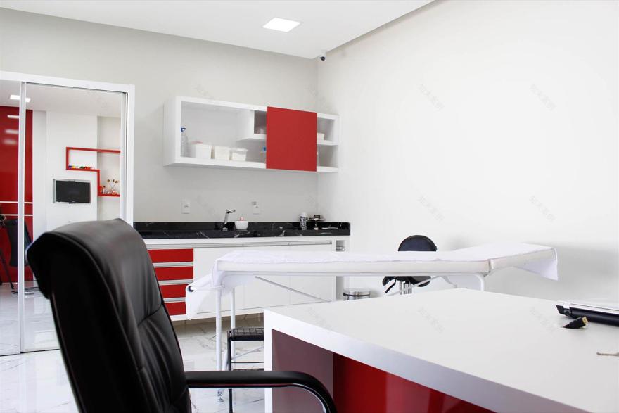 Eliane Nishimura 美容激光诊所的现代设计魅力-4