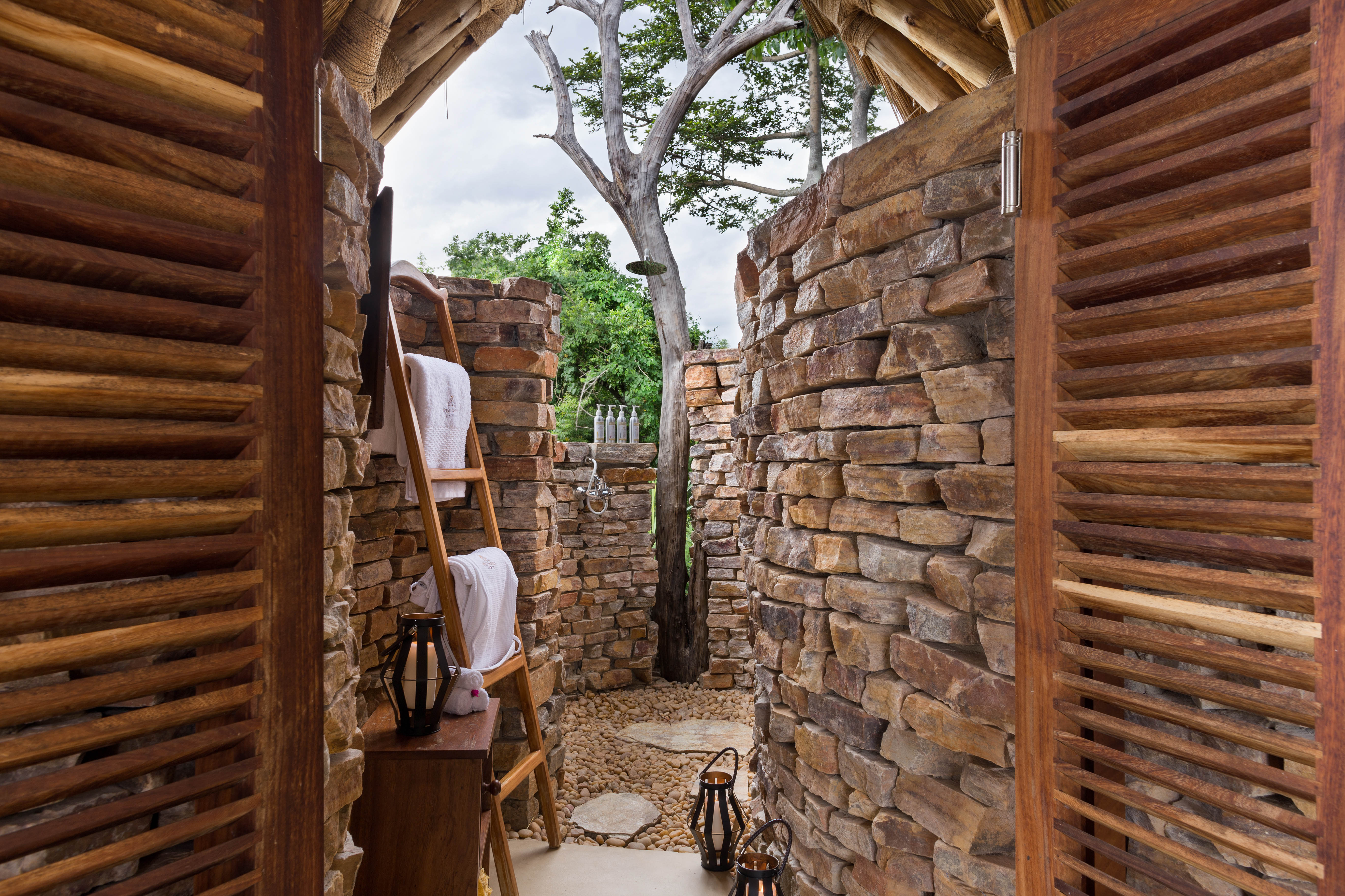 Nile Safari Lodge, Murchison Falls National Park.Uganda-23