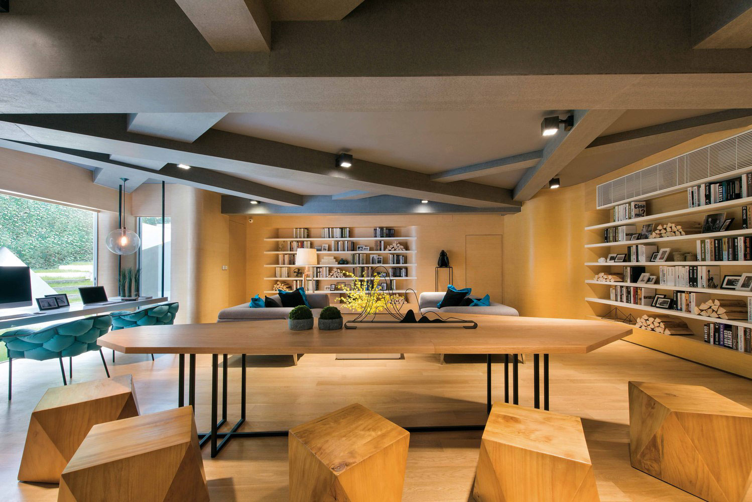 Spectacular Transformation of a House Into an Elegant and Functional Place-16