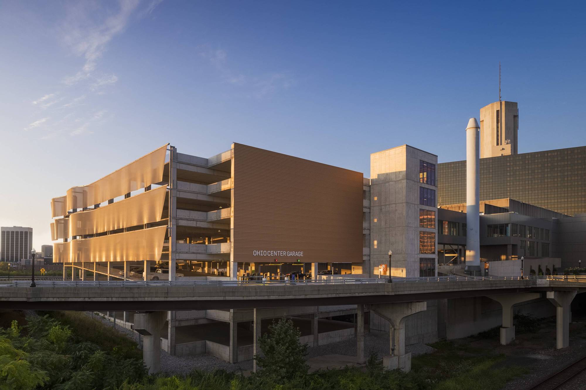 Ohio Center 停车库丨美国俄亥俄丨Eisenman 与 Kahn-1