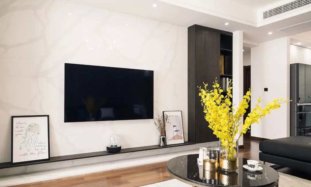 109平现代轻奢三口之家 独立储物间+衣帽间-13