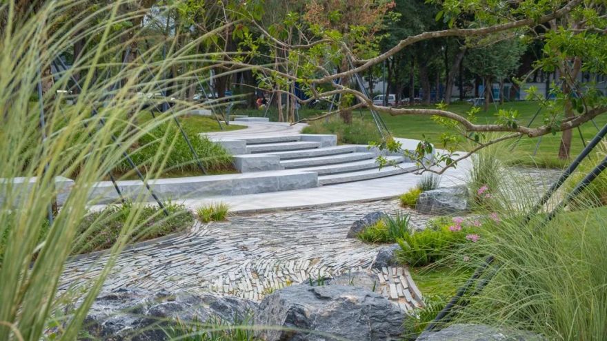 深圳智见·云上 · 科技与自然融合的社区公园丨中国深圳丨林俊英景观工作室,深圳市造源景观旅游规划设计有限公司-110